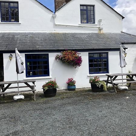 Blue Lion Inn Lewdown Exteriér fotografie